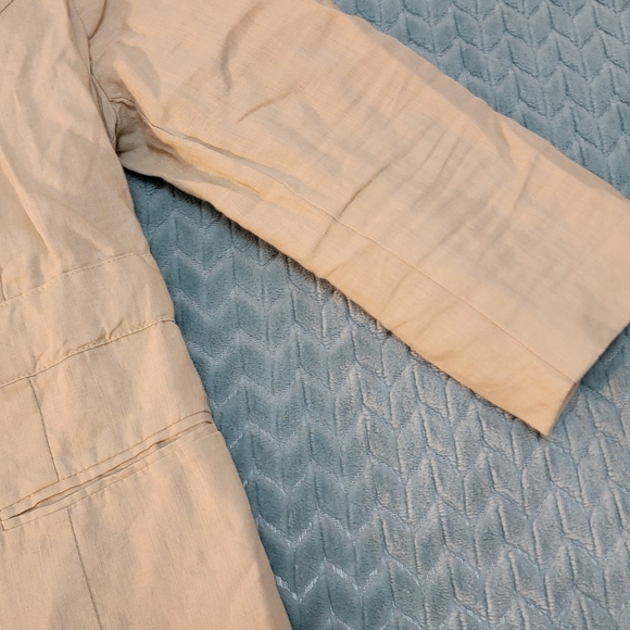 Ladies Jacket - Picture 10 of 11